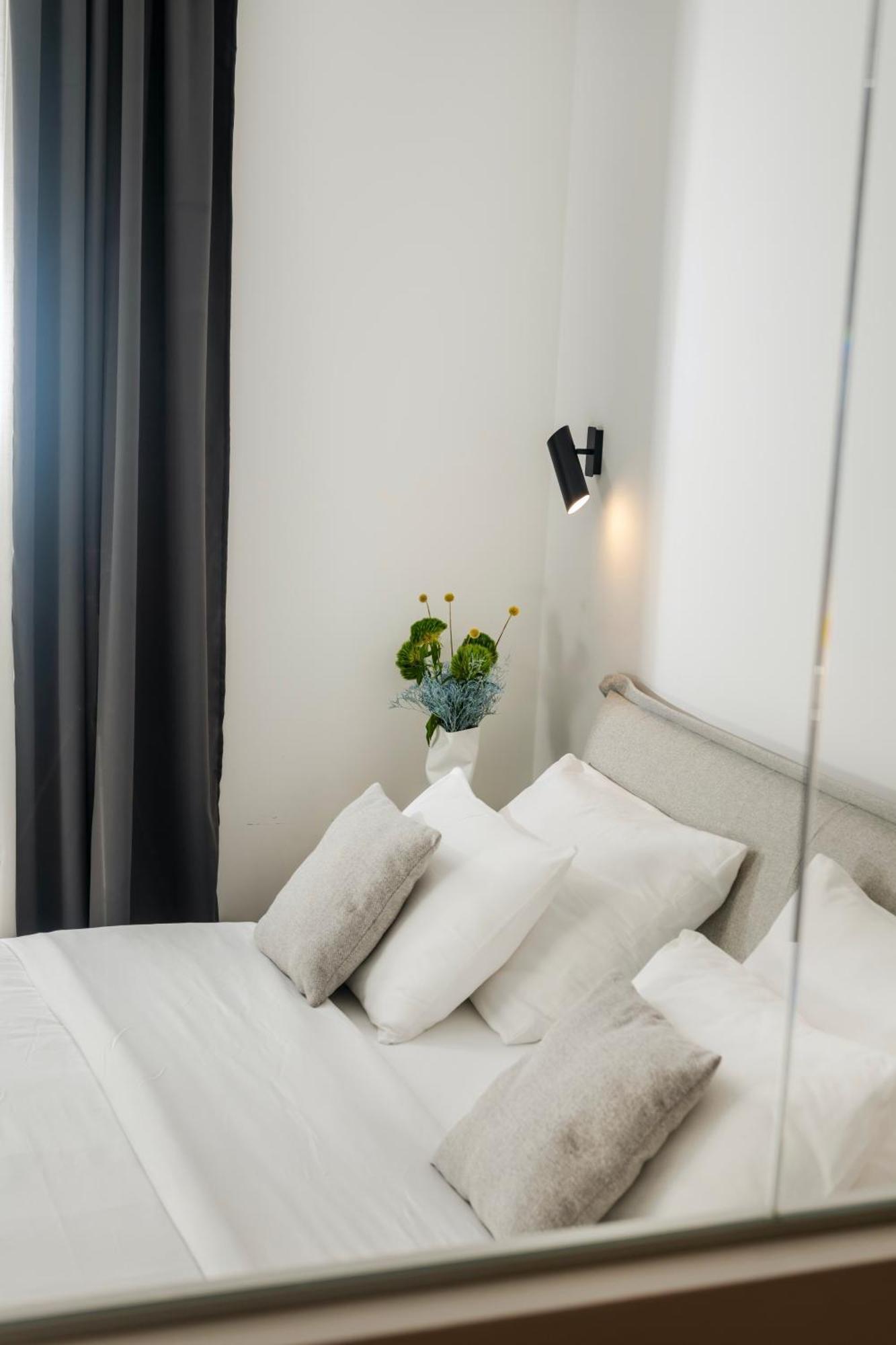 Maroen 3 Lux Apartment Old Town Сплит Екстериор снимка
